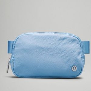 Lululemon Athletica aero Blue belt Bag